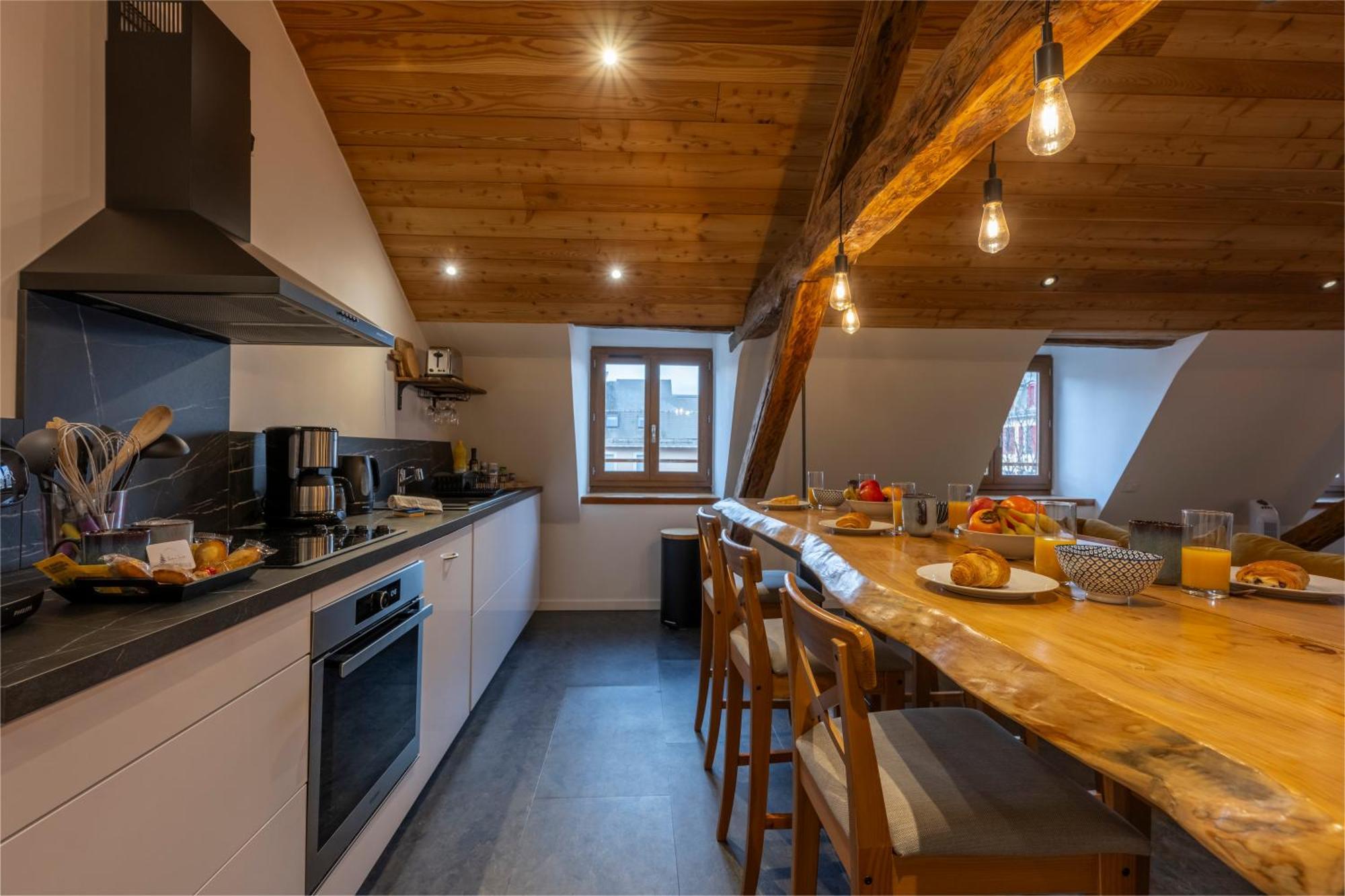 ברסלונט Superbe Loft - Situ Sur La Place Centrale מראה חיצוני תמונה