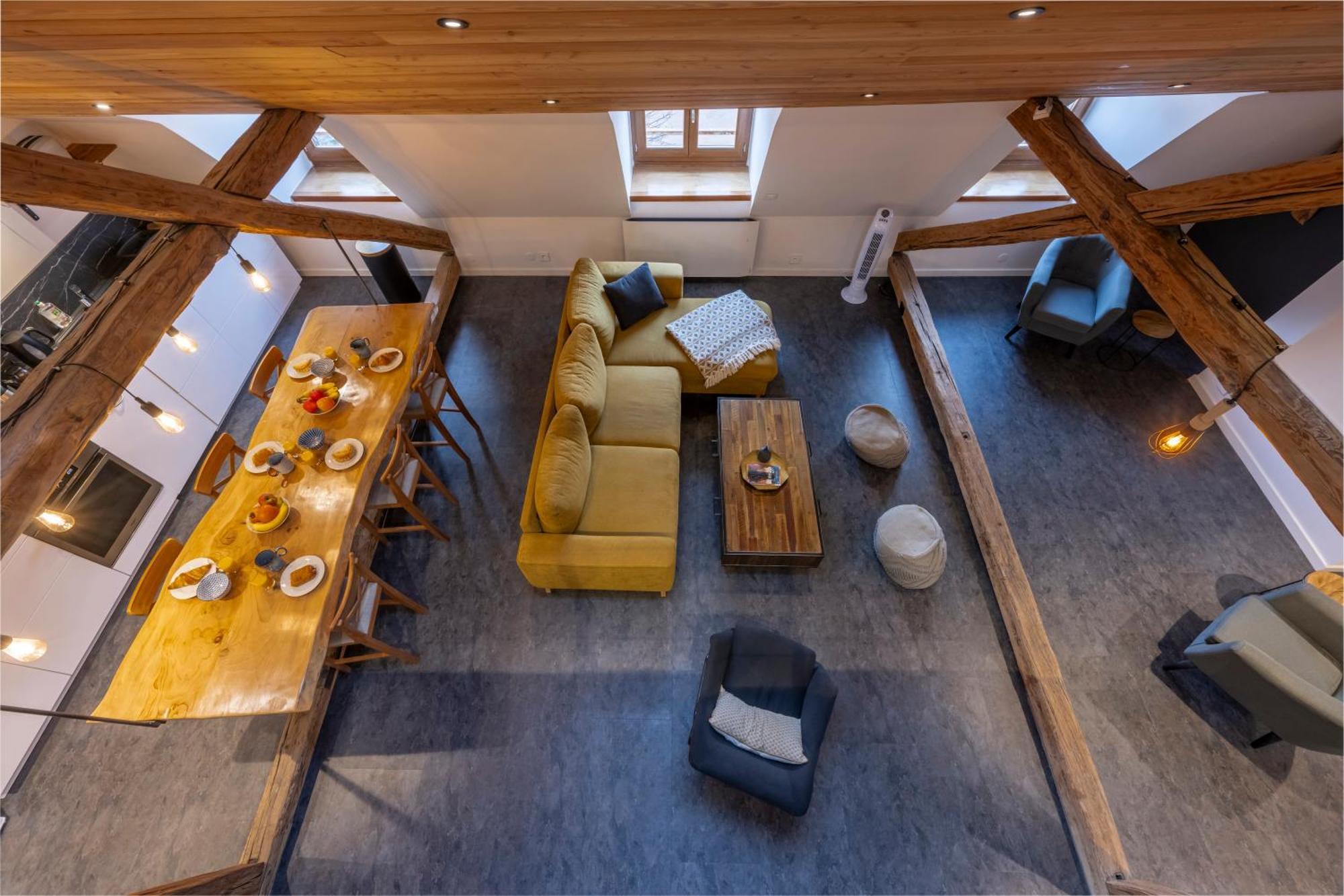 ברסלונט Superbe Loft - Situ Sur La Place Centrale מראה חיצוני תמונה