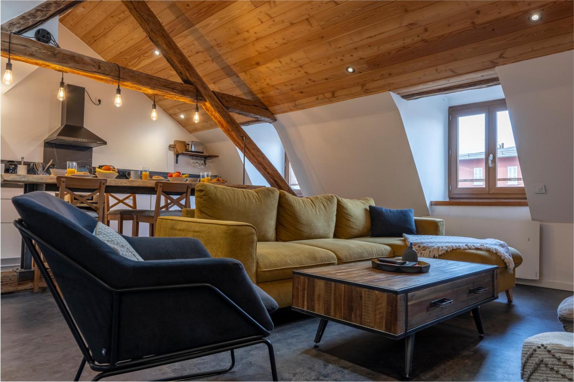 ברסלונט Superbe Loft - Situ Sur La Place Centrale מראה חיצוני תמונה